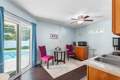 House in Lakeland, Florida 5 bedrooms, 203.27 sq.m. № 1904750 - photo 28