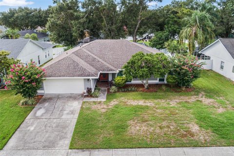 House in Lakeland, Florida 5 bedrooms, 203.27 sq.m. № 1904750 - photo 1