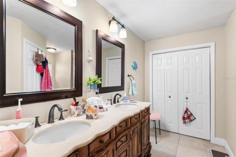 House in Lakeland, Florida 5 bedrooms, 203.27 sq.m. № 1904750 - photo 22