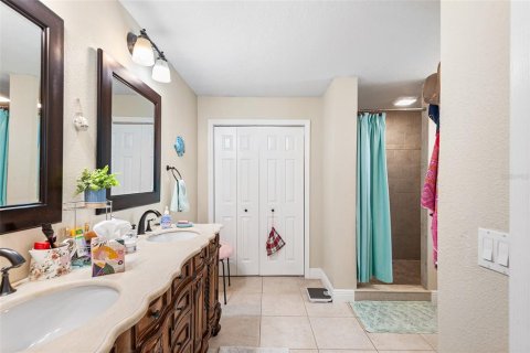 House in Lakeland, Florida 5 bedrooms, 203.27 sq.m. № 1904750 - photo 21