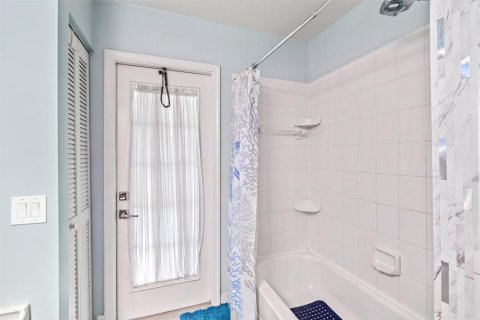 Casa en venta en Coral Springs, Florida, 4 dormitorios, 217.95 m2 № 2378812 - foto 22