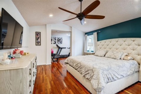 Купить виллу или дом в Уэстон, Флорида 4 спальни, 284м2, № 1896108 - фото 17