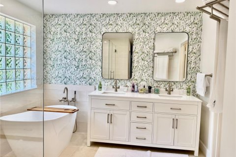 Купить виллу или дом в Уэстон, Флорида 4 спальни, 284м2, № 1896108 - фото 25