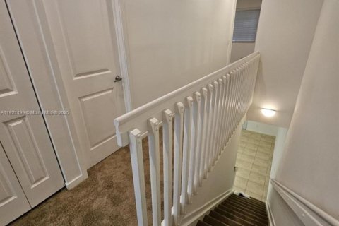 Adosado en venta en Miramar, Florida, 3 dormitorios, 139.35 m2 № 2019435 - foto 16