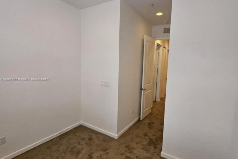 Adosado en venta en Miramar, Florida, 3 dormitorios, 139.35 m2 № 2019435 - foto 25