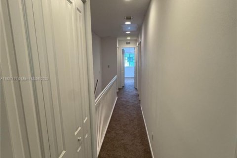 Adosado en venta en Miramar, Florida, 3 dormitorios, 139.35 m2 № 2019435 - foto 23