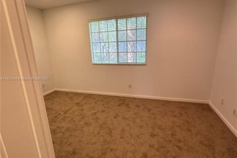 Adosado en venta en Miramar, Florida, 3 dormitorios, 139.35 m2 № 2019435 - foto 17