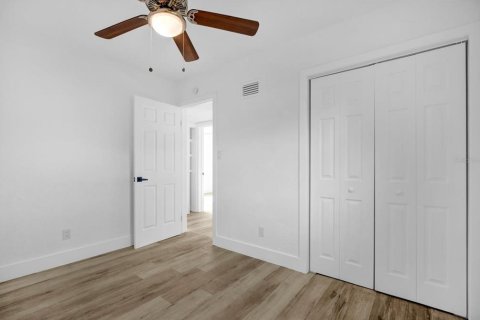 Casa en venta en Orlando, Florida, 5 dormitorios, 127 m2 № 1769419 - foto 15