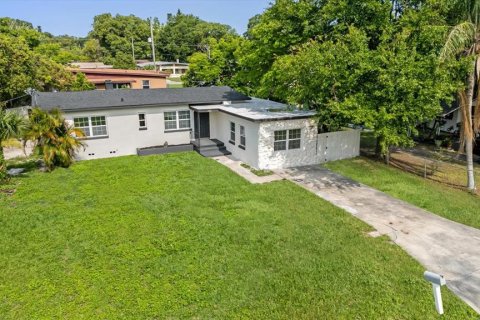Casa en venta en Orlando, Florida, 5 dormitorios, 127 m2 № 1769419 - foto 22