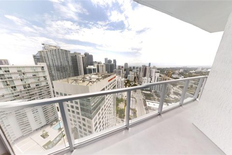 Condo in Miami, Florida, 2 bedrooms  № 1868114 - photo 2