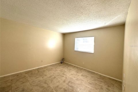 House in Longwood, Florida 3 bedrooms, 100.33 sq.m. № 1823303 - photo 6
