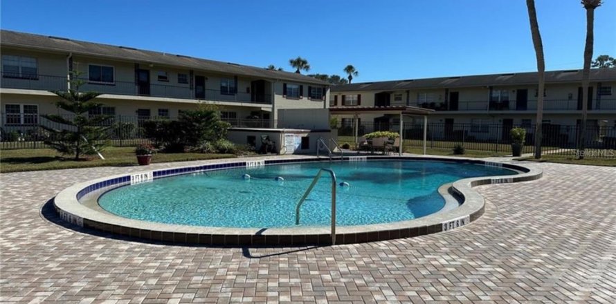 Condo in Orlando, Florida, 2 bedrooms  № 1847544