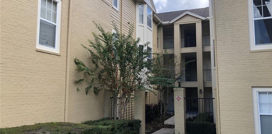 Condo à Longwood, Floride, 2 chambres  № 2424382