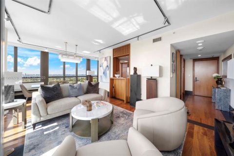 Снять в аренду кондоминиум в Майами-Бич, Флорида 2 спальни, 112.69м2, № 1965510 - фото 11