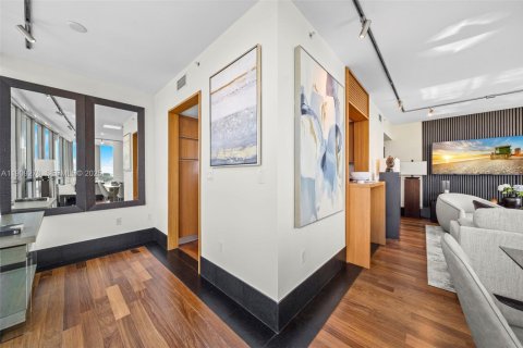 Снять в аренду кондоминиум в Майами-Бич, Флорида 2 спальни, 112.69м2, № 1965510 - фото 19