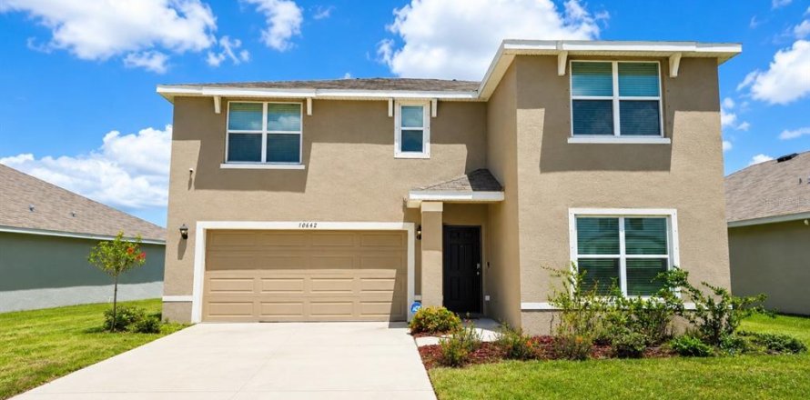 House in Parrish, Florida 4 bedrooms, 226.22 sq.m. № 2207968