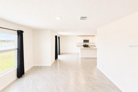 House in Parrish, Florida 4 bedrooms, 226.22 sq.m. № 2207968 - photo 6