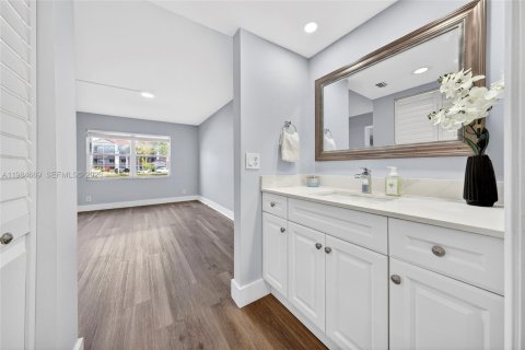 Copropriété à louer à Pembroke Pines, Floride: 2 chambres, 110.74 m2 № 2045811 - photo 23