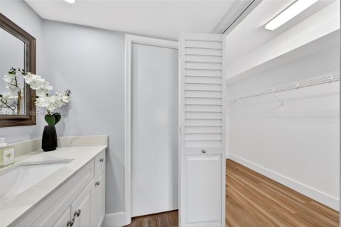 Copropriété à louer à Pembroke Pines, Floride: 2 chambres, 110.74 m2 № 2045811 - photo 26