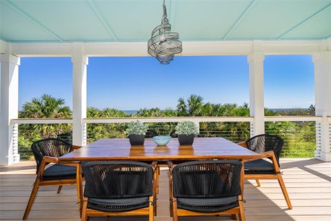 House in Palm Coast, Florida 5 bedrooms, 316.98 sq.m. № 1566556 - photo 18