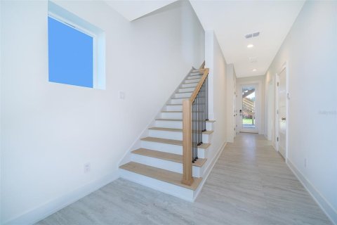 House in Palm Coast, Florida 5 bedrooms, 316.98 sq.m. № 1566556 - photo 9