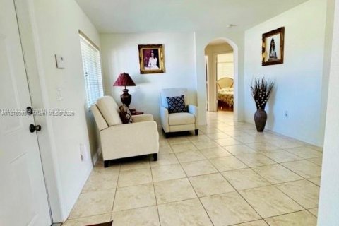 Villa ou maison à vendre à Homestead, Floride: 3 chambres, 132.29 m2 № 1933357 - photo 4