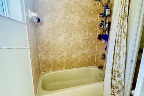 Villa ou maison à vendre à Homestead, Floride: 3 chambres, 132.29 m2 № 1933357 - photo 20