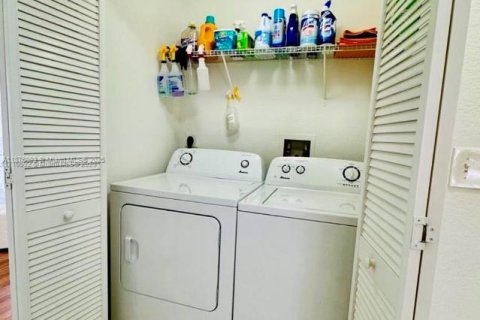 Villa ou maison à vendre à Homestead, Floride: 3 chambres, 132.29 m2 № 1933357 - photo 24