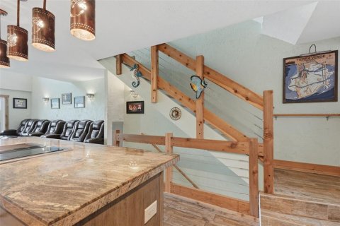 Townhouse in Tierra Verde, Florida 3 bedrooms, 138.42 sq.m. № 2200275 - photo 11