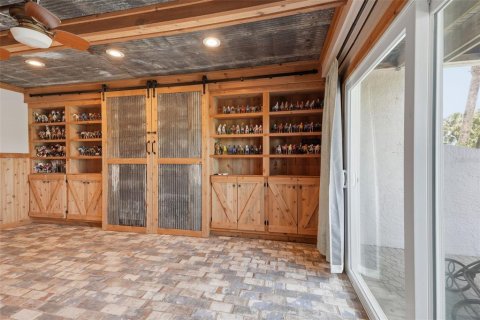 Townhouse in Tierra Verde, Florida 3 bedrooms, 138.42 sq.m. № 2200275 - photo 28
