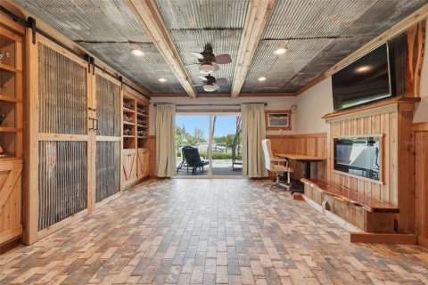 Townhouse in Tierra Verde, Florida 3 bedrooms, 138.42 sq.m. № 2200275 - photo 26