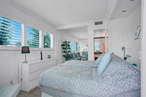 Condo in Fort Lauderdale, Florida, 2 bedrooms № 2174093 - photo 12
