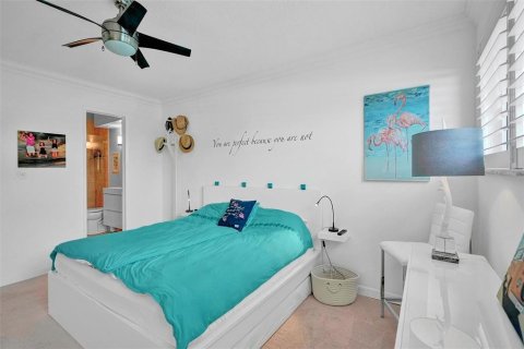 Condo in Fort Lauderdale, Florida, 2 bedrooms № 2174093 - photo 19