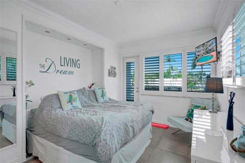 Condo in Fort Lauderdale, Florida, 2 bedrooms № 2174093 - photo 13