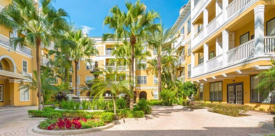 Condominio en Orlando, Florida, 1 dormitorio № 1566771