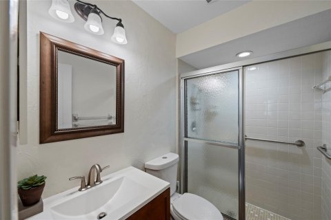 House in Venice, Florida 4 bedrooms, 211.63 sq.m. № 2341670 - photo 26