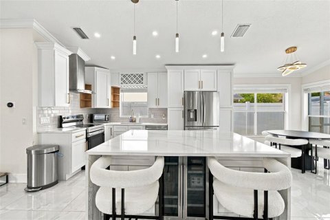 Villa ou maison à vendre à Clearwater, Floride: 3 chambres, 158.31 m2 № 2408271 - photo 13