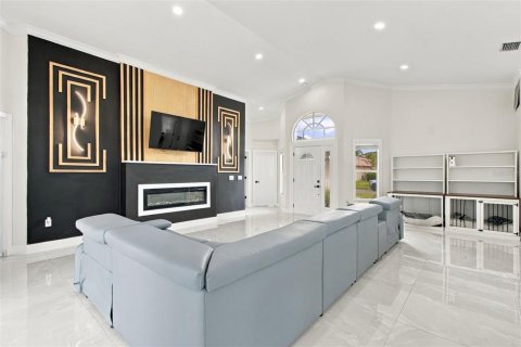 Villa ou maison à vendre à Clearwater, Floride: 3 chambres, 158.31 m2 № 2408271 - photo 7