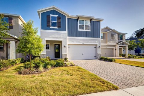 House in Apopka, Florida 4 bedrooms, 266.91 sq.m. № 1800091 - photo 3
