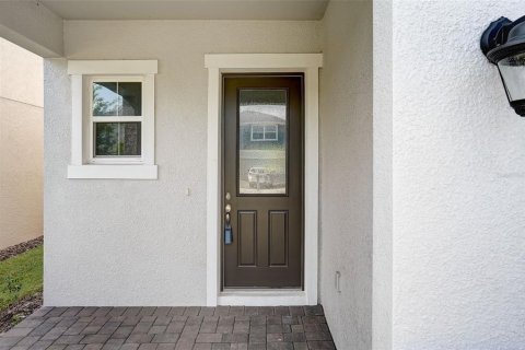 House in Apopka, Florida 4 bedrooms, 266.91 sq.m. № 1800091 - photo 5
