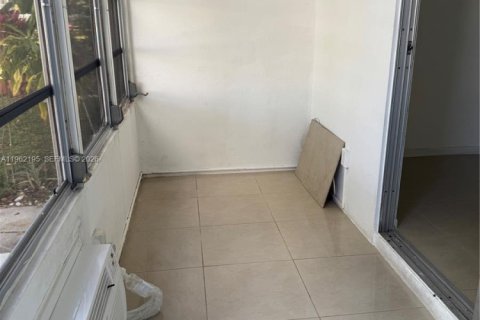 Copropriété à vendre à Deerfield Beach, Floride: 1 chambre, 54.35 m2 № 2026570 - photo 10