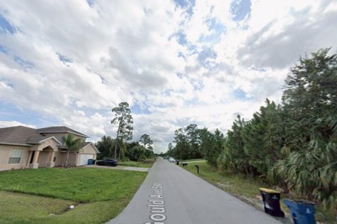 Commercial property in Palm Bay, Florida № 2184044 - photo 2