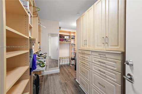 Condo in Aventura, Florida, 3 bedrooms  № 1867157 - photo 12