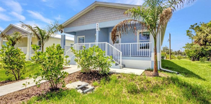Commercial property in Punta Gorda, Florida 168.15 sq.m. № 1798292