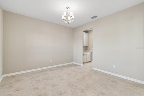 Villa ou maison à vendre à Lakeland, Floride: 5 chambres, 308.06 m2 № 2239609 - photo 5