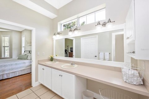 House in Sarasota, Florida 3 bedrooms, 272.11 sq.m. № 2342648 - photo 22