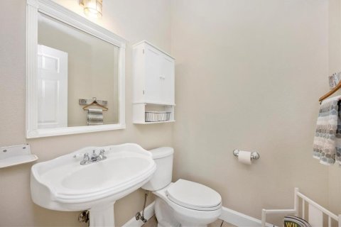 House in Sarasota, Florida 3 bedrooms, 272.11 sq.m. № 2342648 - photo 17