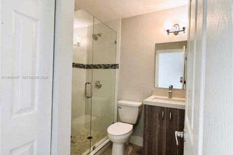 Appartement à louer à Miami, Floride: 2 chambres, 58.81 m2 № 2028122 - photo 5