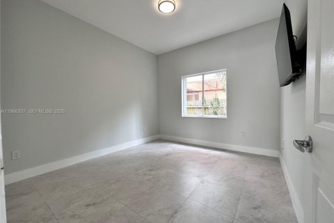 Appartement à louer à Miami, Floride: 2 chambres, 58.81 m2 № 2028122 - photo 7