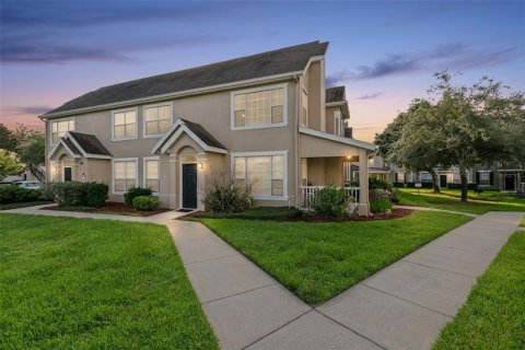 Copropriété à vendre à Orlando, Floride: 3 chambres, 111.67 m2 № 2205672 - photo 2